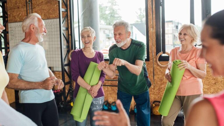 The Monthly Income Target Retirees Should Be Aiming For