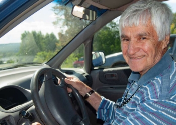 States Where Age Triggers Extra Steps for Renewing Your Driver’s License