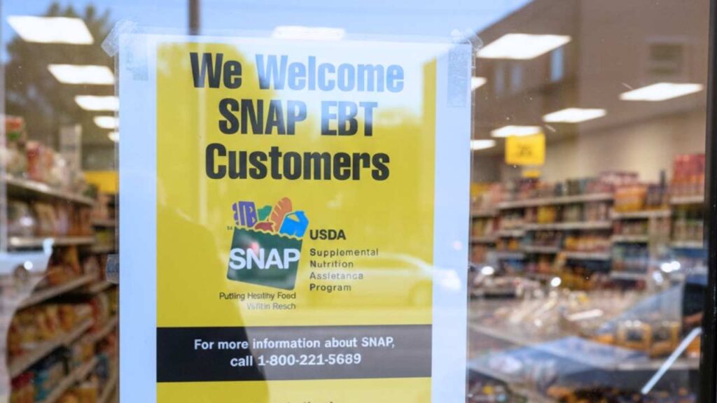 Full SNAP Benefits Calendars in April 2026