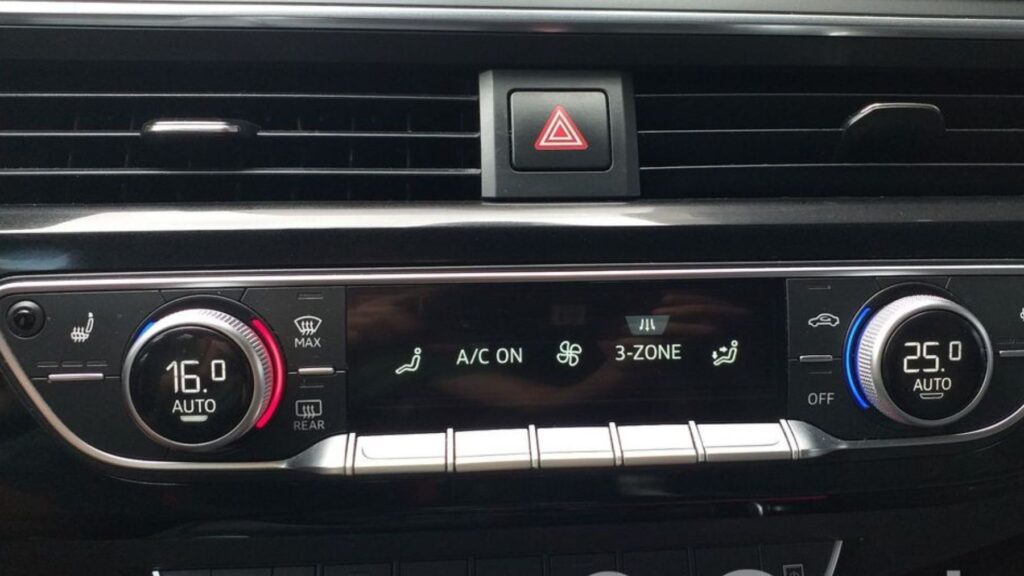 Thousands of drivers use it incorrectly—what is the air recirculation button on the air conditioner for?