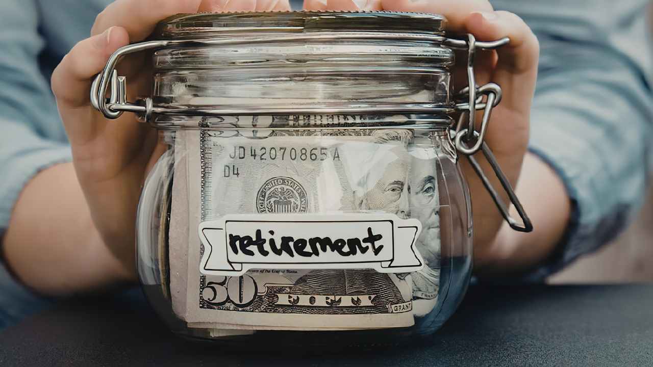 How to find your retirement income gap using 2025 Census data and close it with the correct tools