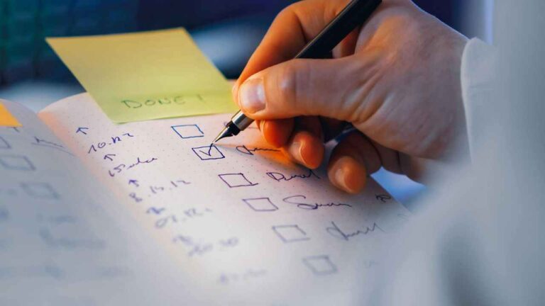The retirement checklist: What Americans must know before retirement