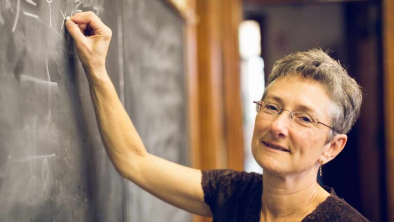 A new legilslation in NY lowered retirement age for teachers
