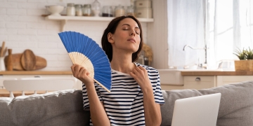 An Architect's Trick to Cool Your Home This Summer — No AC Required, Just a Fan and One Household Item An Architect's Trick to Cool Your Home This Summer No AC Required, Just a Fan and One Household Item