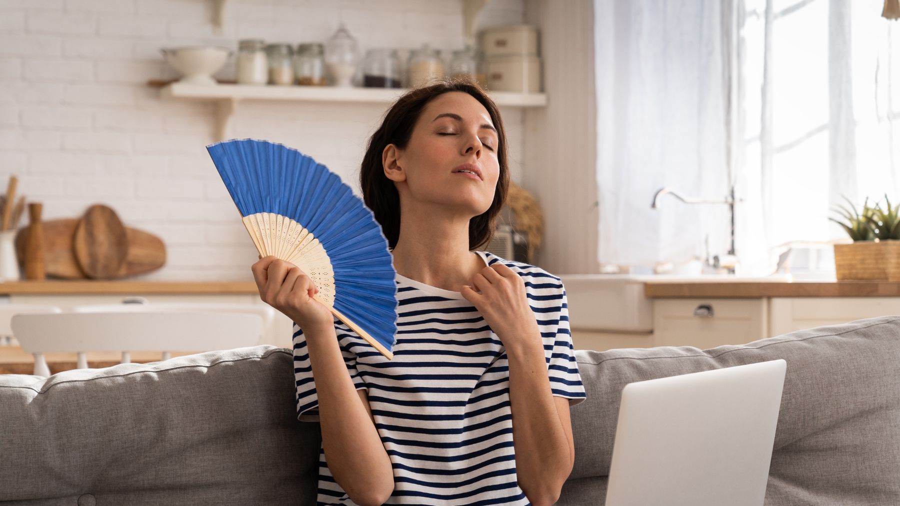 An Architect’s Trick to Cool Your Home This Summer — No AC Required, Just a Fan and One Household Item