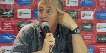 Eduardo Lara fue presentado oficialmente en su nuevo equipo