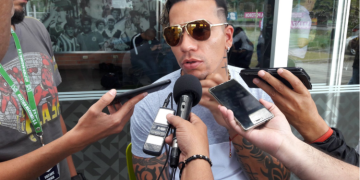 ¡Confirmado el nombre del DT colombiano que definirá el futuro de Dayro Moreno!