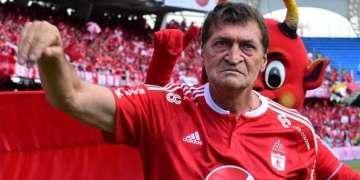 ¡Un luchador admirable! La mejor noticia que podemos dar sobre Julio Falcioni