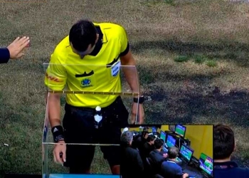 ¡El primer partido con VAR en Colombia!