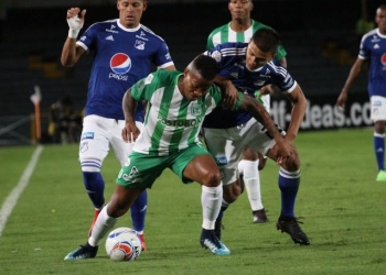 John Duque, de visita en Fortaleza FC