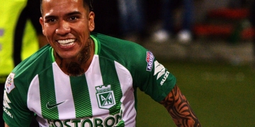 El giro que daría la carrera de Dayro Moreno tras la salida de Atlético Nacional