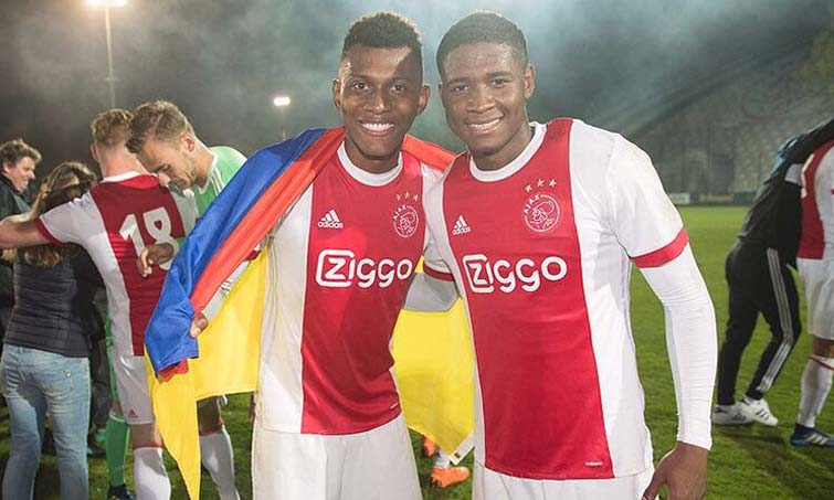 Mateo Casierra Luis Orejuela colombianos Ajax