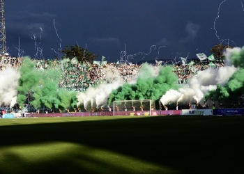 El coro de la hinchada de Atlético Nacional que retumbó en el Atanasio Girardot