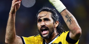 PSG felicitó a Mario Alberto Yepes