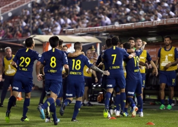 Boca Juniors eliminó a Libertad con Edwin Cardona y Wílmar Barrios en cancha