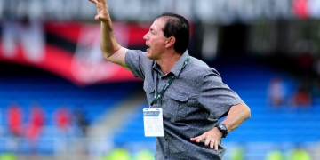 Rubén Darío Bedoya ya no es más el DT del Envigado