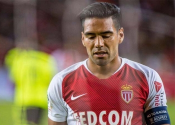 Aseguran que Falcao habló con Hugo Rodallega sobre ir a Turquía