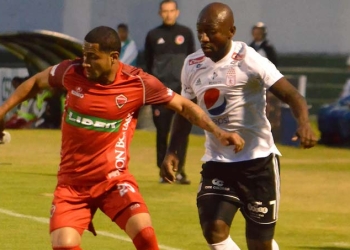 Para Pablo Armero, “América de Cali jugaba bien con Pedro Felício Santos”