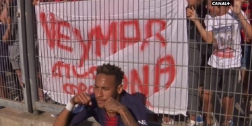 El pólemico festejo de Neymar en la victoria del PSG sobre el Nimes