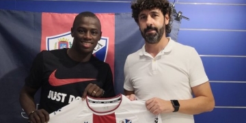 Compañero colombiano para el Cucho Hernández en el Huesca