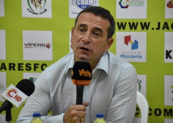 Guillermo Sanguinetti, cerca de ser nuevo DT del Bucaramanga
