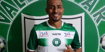 Farid Díaz pasó de estar en el Mundial a ser refuerzo de un equipo de la B