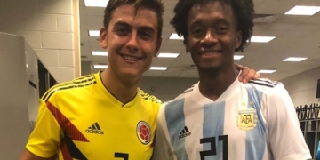 De Cuadrado a Dybala: “te queda bien la camisa de la Selección Colombia”