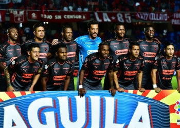 El mensaje que le salió a futbolista del DIM en tiquete de una aerolínea colombiana