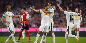 Bayern Múnich sigue sufriendo en casa por la Bundesliga