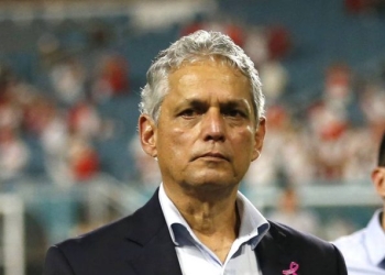 Reinaldo Rueda sigue al frente de Chile, con una condición especial