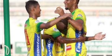 Santa Fe hizo una propuesta formal por el delantero Andrés Amaya