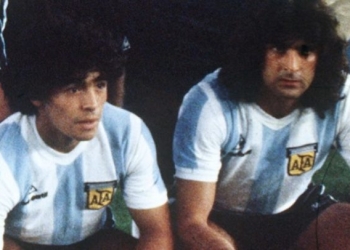 Pelea de leyendas del fútbol en Argentina por Lionel Messi