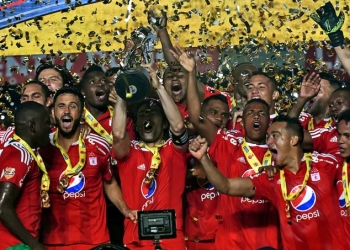 ¡Jugó con América de Cali en el año de su ascenso y ahora debió retirarse del fútbol!