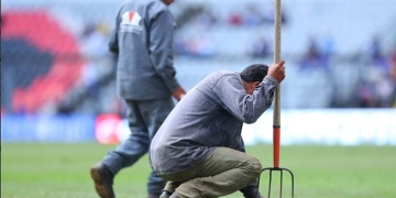 Críticas al estado de la cancha del estadio Azteca tras concierto de Shakira