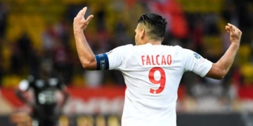 El equipo que armó Leonardo Jardim para rodear hoy a Falcao en la Ligue 1