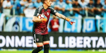 La atajada de Franco Armani que lo lleva a otra final de Copa Libertadores