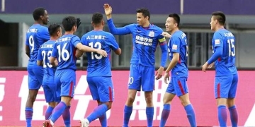 ¡Goles de Gio Moreno y Fredy Guarín para nuevo triunfo de Shanghai Shenhua!