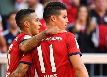 Lo que hizo James Rodríguez mientras se estaba jugando el Superclásico en La Bombonera