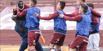 José Luis Sinisterra inició su historia anotadora en el fútbol argentino