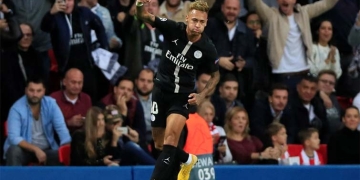 Tripleta de Neymar Jr. en la Champions antes del cruce con David Ospina