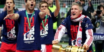 ¿Claudio Pizarro para Atlético Nacional? En Perú hablan del tema