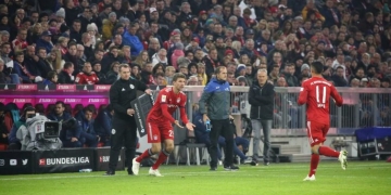 ¡Estalló de la bronca contra Niko Kovac durante el cambio de James!