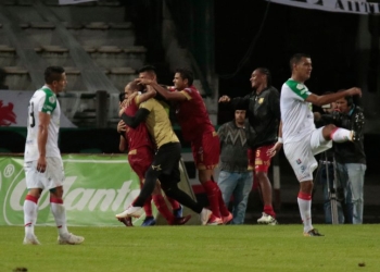 Rionegro Águilas denuncia agresión contra Lucero Álvarez