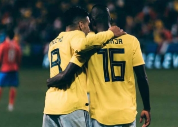 ¡Amonestaron al DT! Se dio en una nueva desilusión de Dávinson Sánchez con Tottenham