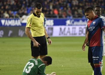 ¡La discusión que tuvo “El Cucho” Hernández en el Huesca!