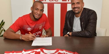 ¿Quién es Edwar López, el colombiano que ya posa junto a Juan Sebastián Verón en Estudiantes LP?