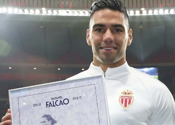 ¡La ovación de la afición de Atlético de Madrid a Falcao en el Wanda Metropolitano!
