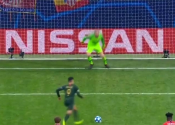 El penalti que erró Falcao en la visita a Atlético de Madrid