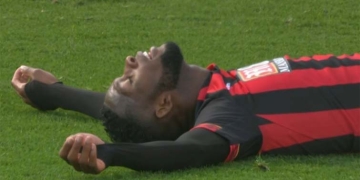 ¡Autogolazo de Jéfferson Lerma en la Premier League!