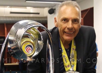 El hincha de Millonarios y su oportunidad de despedir a Miguel Russo